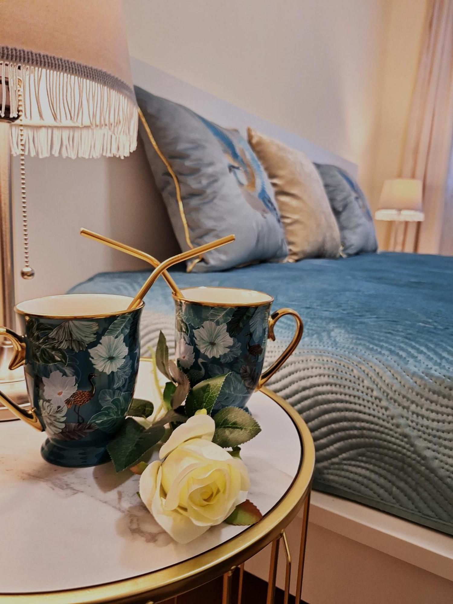 Albina Apartman Eger Bagian luar foto